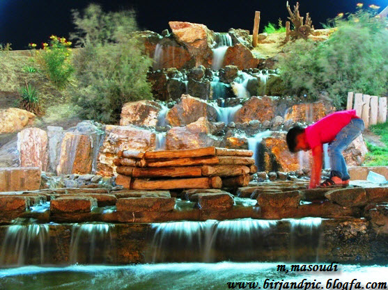 آبشار پارک صیاد شیرازی بیرجند