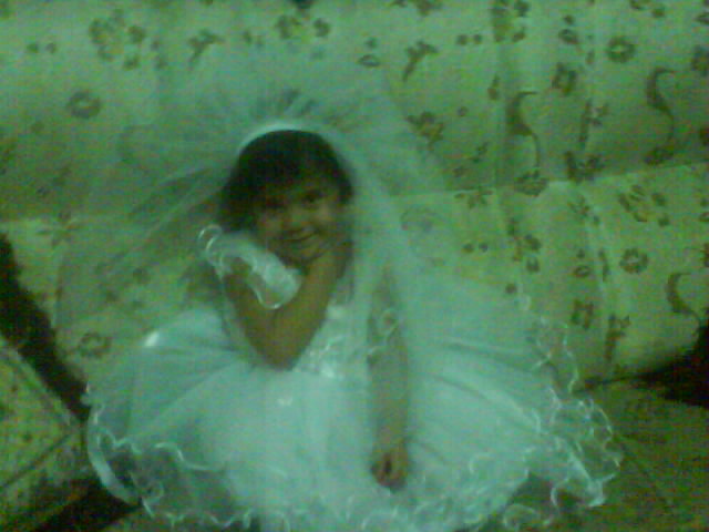 http://s2.picofile.com/file/7120337953/DSC00042.jpg
