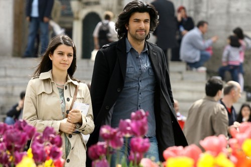 http://s2.picofile.com/file/7136091284/fatmagulun_sucu_ne_fatmagulun_sucu_ne_22019363_500_333.jpg
