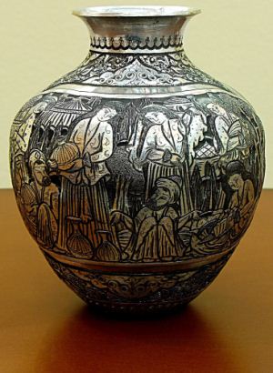 www.iranartcenter.com