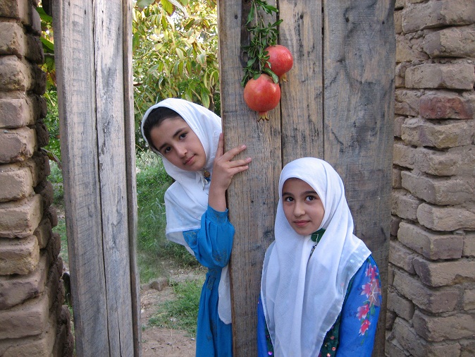 http://s2.picofile.com/file/7164140642/10_www_badroodcity_blogfa_com.jpg