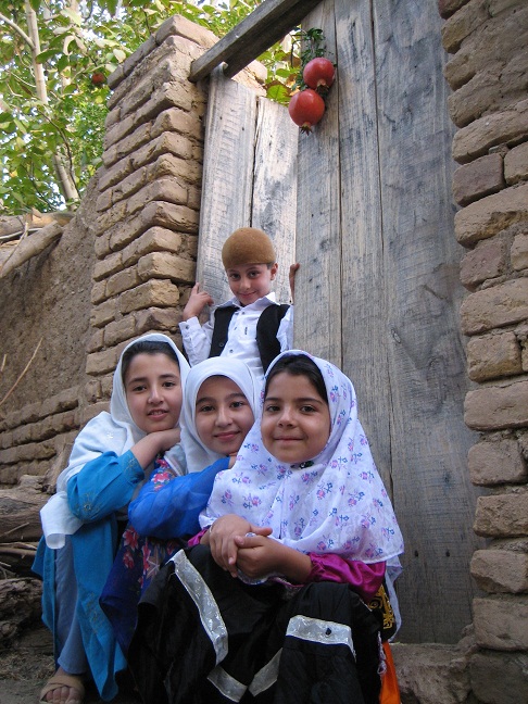 http://s2.picofile.com/file/7164142468/19_www_badroodcity_blogfa_com.jpg