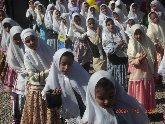 http://s2.picofile.com/file/7164147846/37_www_badroodcity_blogfa_com.jpg