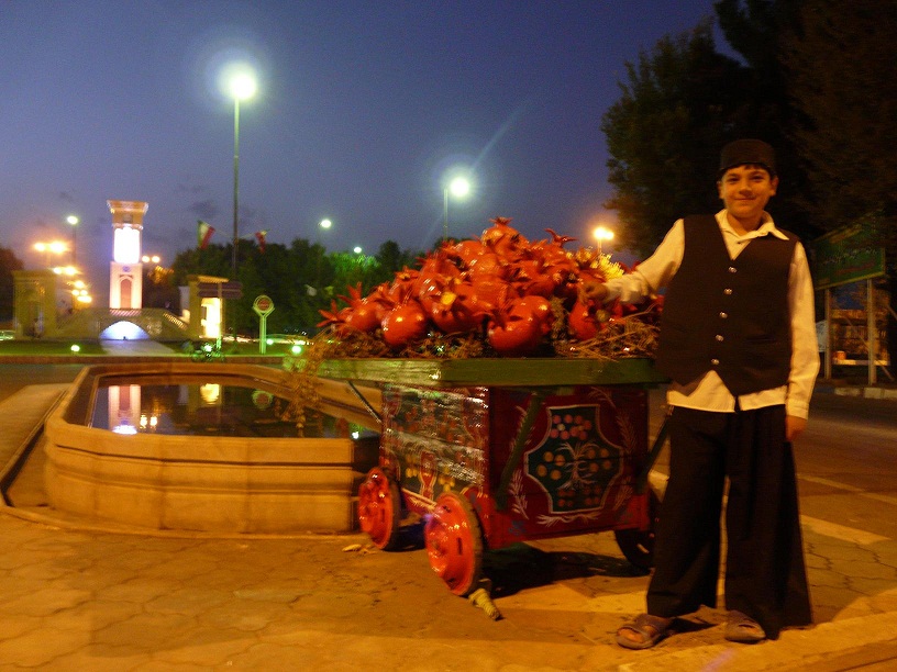 http://s2.picofile.com/file/7164155799/48_www_badroodcity_blogfa_com.jpg