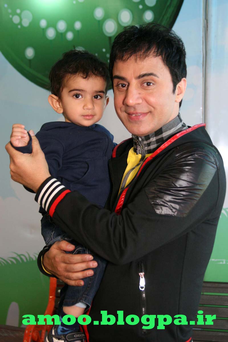 http://s2.picofile.com/file/7186396341/amo0.jpg