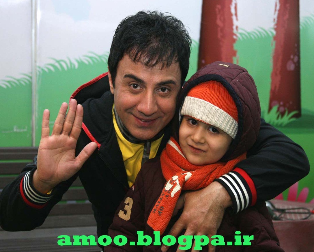 http://s2.picofile.com/file/7186402147/amooee.jpg