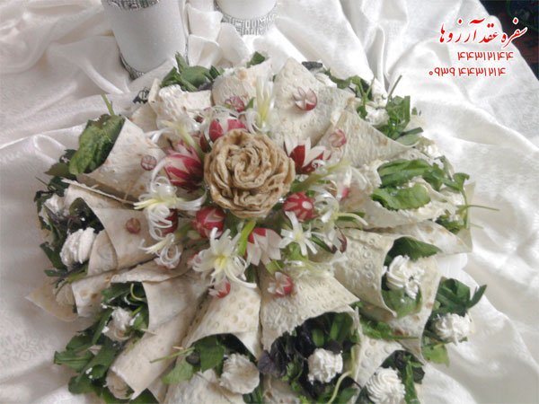 تزئینات سفره عقدفره عقد خنچه عقد سفره ازدواج عکس عکس سفره میوه آرائی سبزی آرائی عروس داماد فیلمبرداری. عروسی جشن نامزدی میزحنا میزنامزدی جایگاه عروس تالار اغ عکاس فیلمبردار موزیک خدمات مجالس سفره هفت سین تزئین کادو حنابندان تزیینات مجالس تزیینات جهیزیه آموزش تدریس طراحی دیزاین اجاره سفره عقد خنچه شمع آرائی،