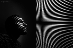 http://s2.picofile.com/file/7226103545/13239547444.jpg