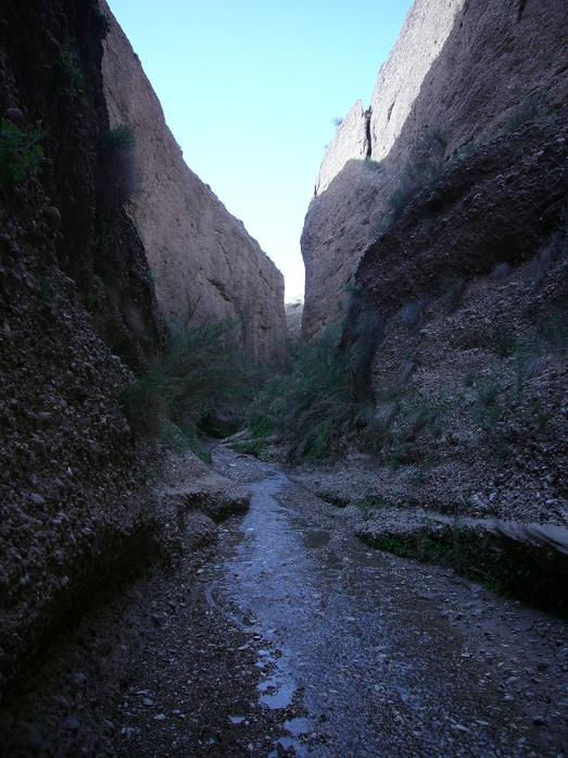 داخل دالان – در مسير غار زينهگان