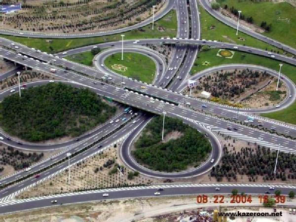 ساخت بزرگراه ها و پل های ارتباطی تلاشی در جهت کاهش مصبت ترافیکی