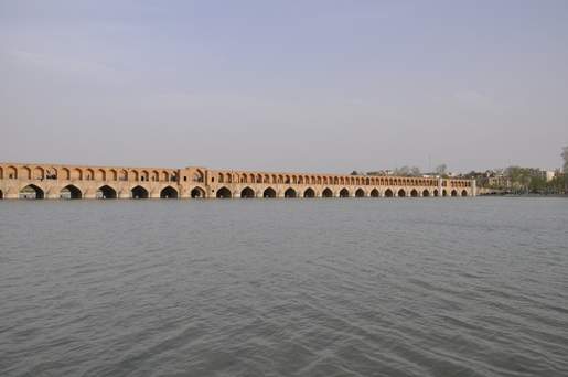 سی و سه پل اصفهان