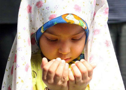 Image result for ‫کودک و نماز‬‎