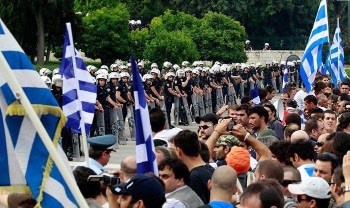 images_of_the_protests_and_nationwide_in_greece_17.jpg images_of_the_protests_and_nationwide_in_greece_17.jpg