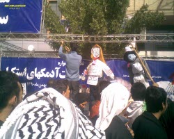 http://s2.picofile.com/file/7292719779/13901122_9_.jpg