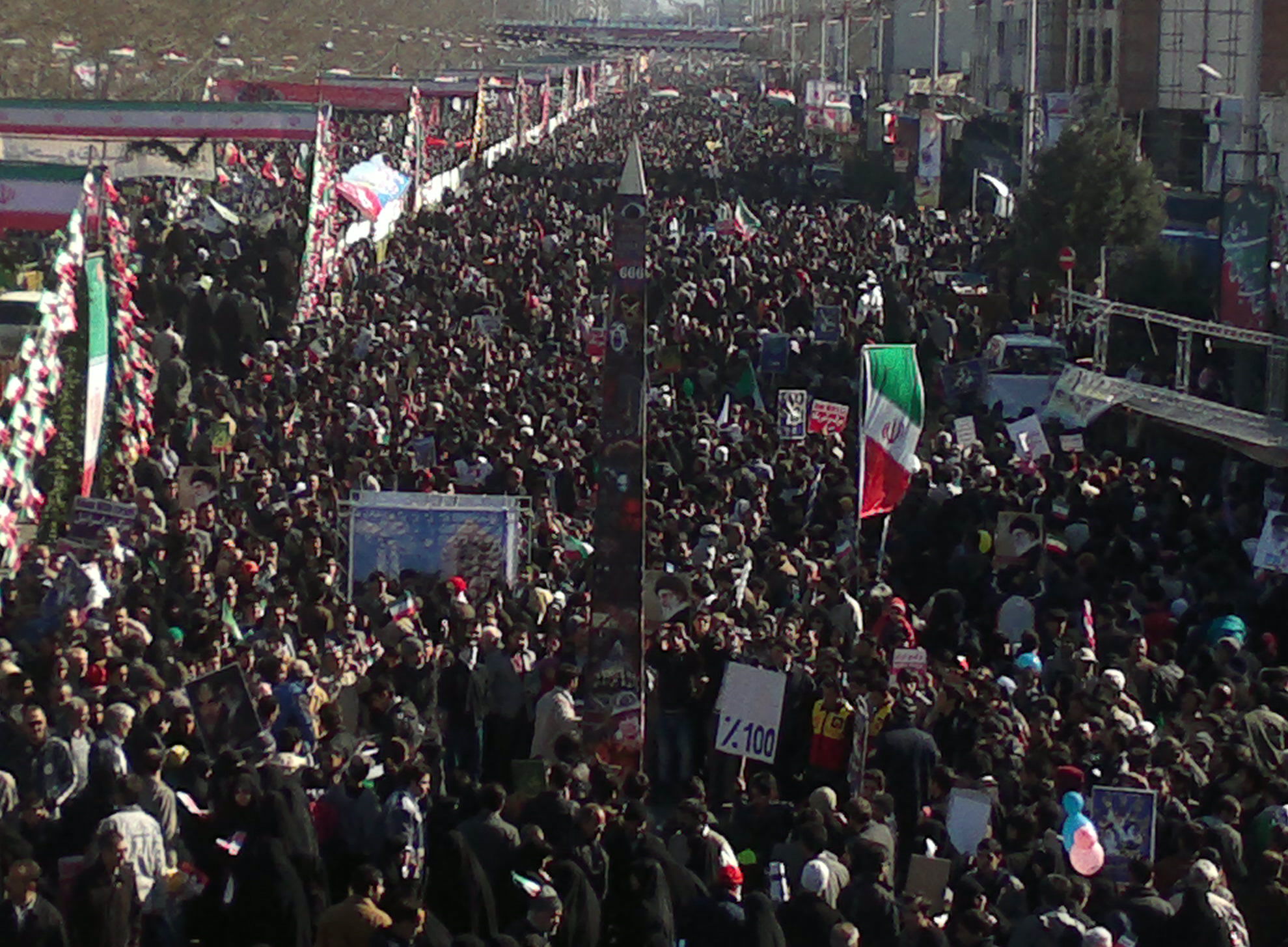 [تصویر: 11022012089_1.jpg]