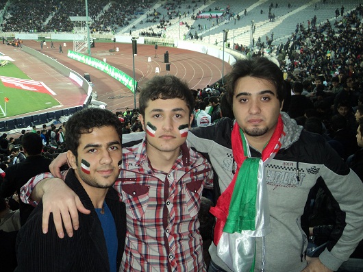 http://s2.picofile.com/file/7316576448/40_010.jpg