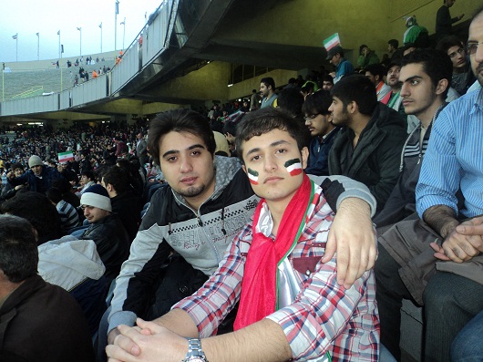 http://s2.picofile.com/file/7316578595/40_005.jpg