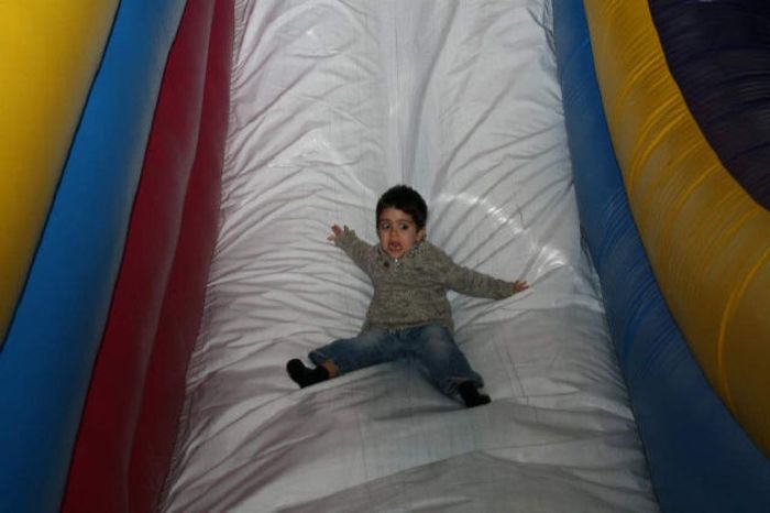 http://s2.picofile.com/file/7349663759/15.jpg