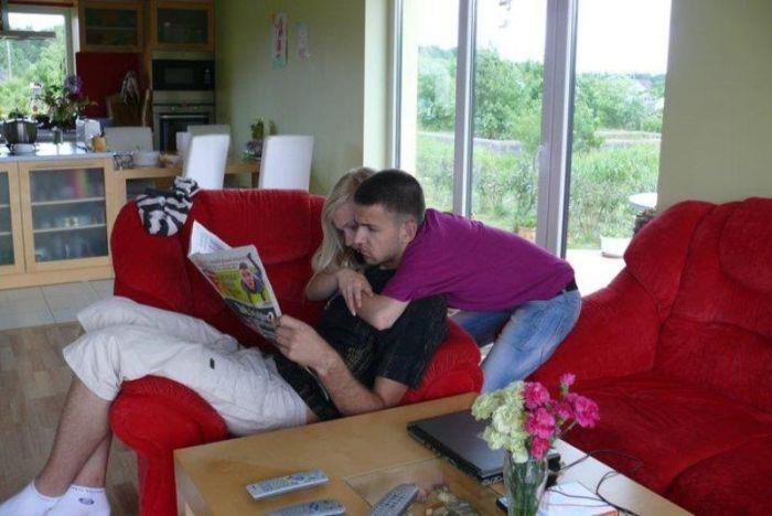 http://s2.picofile.com/file/7349693866/%D8%AE%D8%B7%D8%A7%DB%8C_%DA%86%D8%B4%D9%85_%D8%AF%D8%B1_%D8%AD%D8%AF%D9%87_%D8%AA%DB%8C%D9%85_%D9%85%D9%84%DB%8C.jpg