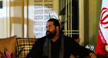 مصاحبه تصویری صادقی و صحبت از چاوشی در برنامه
