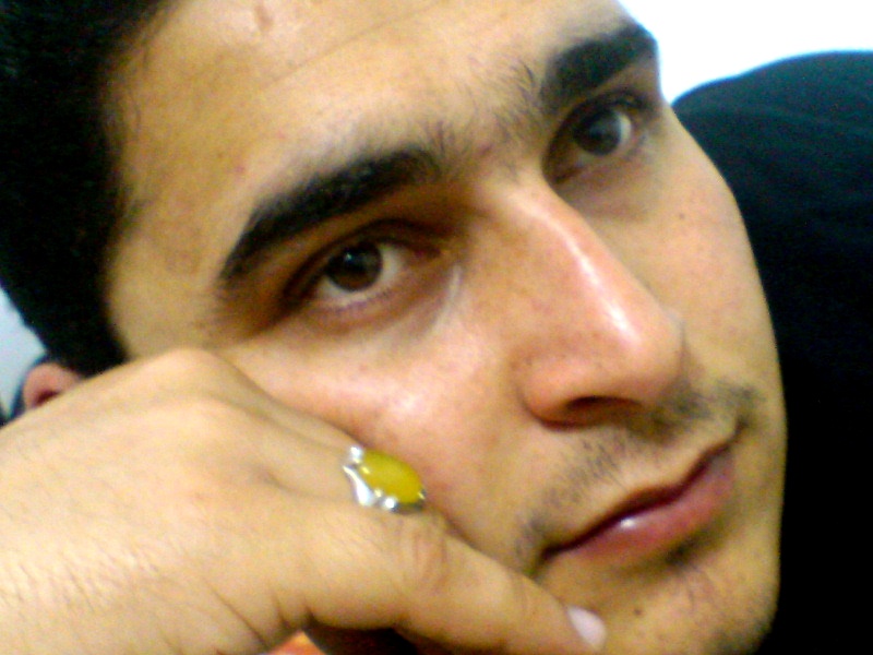 http://s2.picofile.com/file/7361929886/DSC00126.jpg