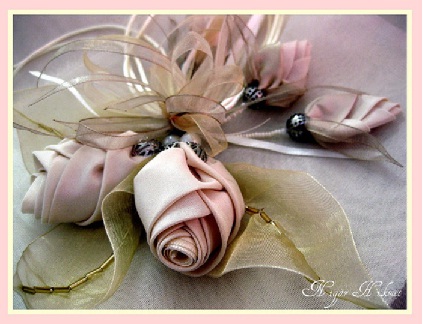 هماهنگی رنگ سبز و صورتی