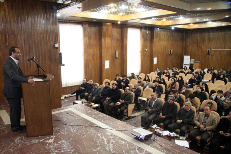 مهندس وحید کاظم زاده در همایش 'پاسداشت نداها و صداهای متنوع انسانی' در تبریز