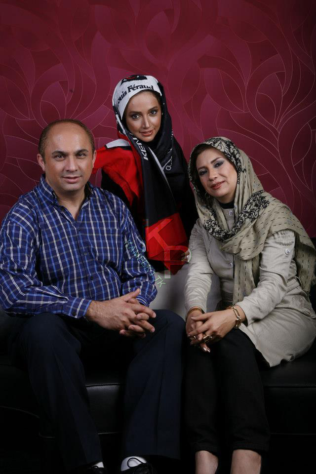 عکس شبنم قلی خانی به همراه برادر و خواهرش