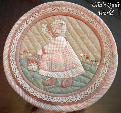 دخترک تکه دوزی شده