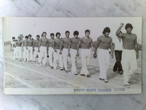 http://s2.picofile.com/file/7637665478/11_11_91.jpg