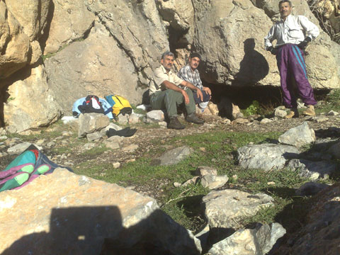 http://s2.picofile.com/file/7645954294/Image1250.jpg