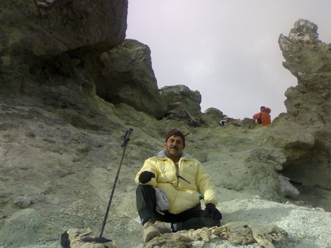 http://s2.picofile.com/file/7647834294/damavand_1_29_.jpg