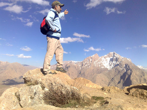 http://s2.picofile.com/file/7661162903/Image1407.jpg