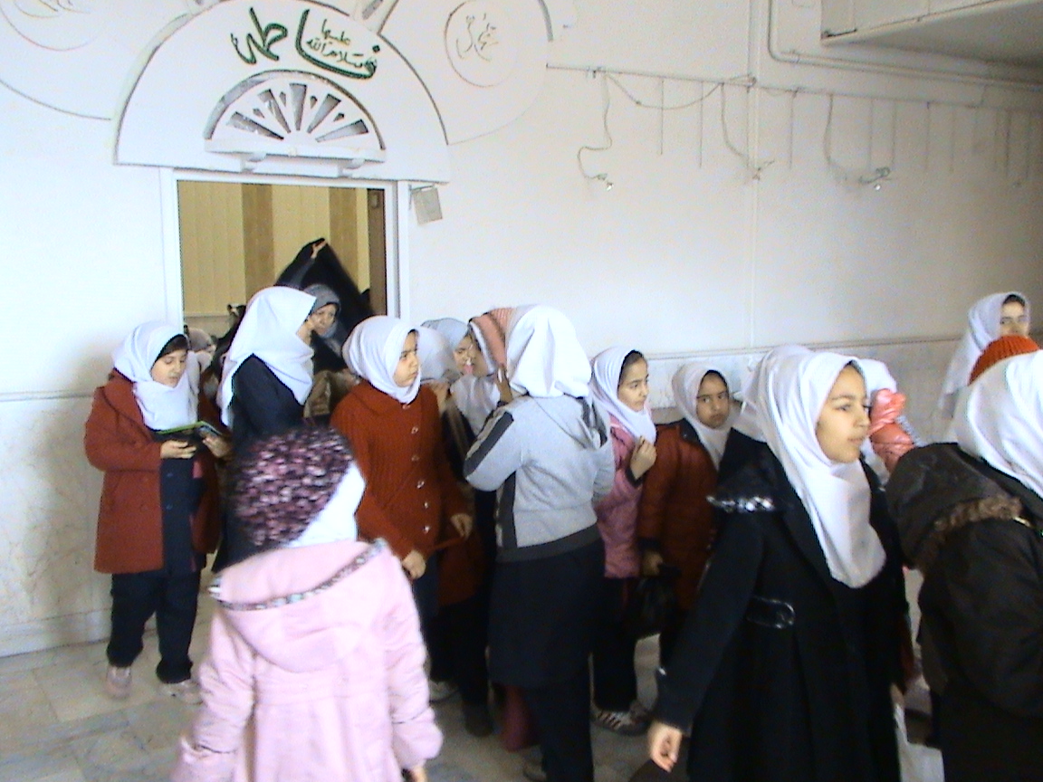 http://s2.picofile.com/file/7661525692/DSC02002.jpg