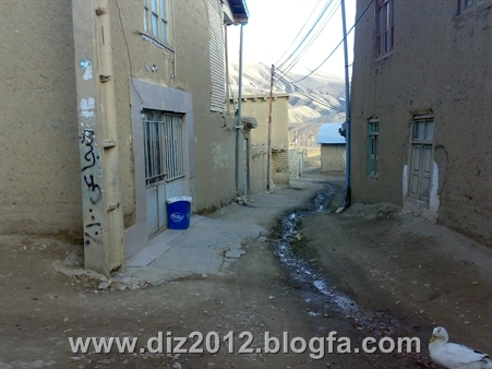 http://s2.picofile.com/file/7673976769/20131122428.jpg