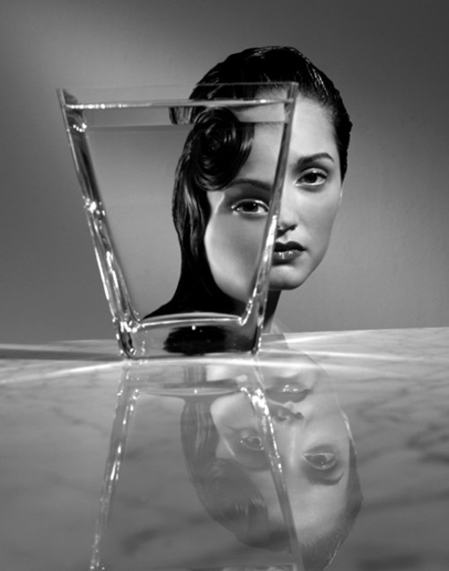 http://s2.picofile.com/file/7693180214/Michele_Clement.jpg
