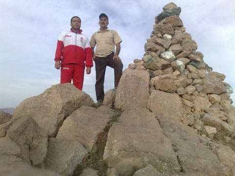 http://s2.picofile.com/file/7709167204/20140105395.jpg