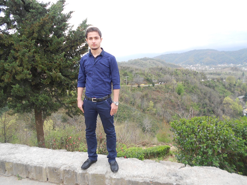 http://s2.picofile.com/file/7724359351/17_014.jpg