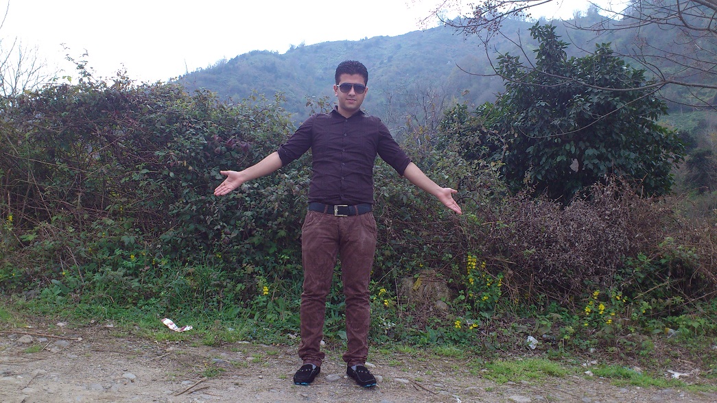 http://s2.picofile.com/file/7724369351/DSC_0067.jpg