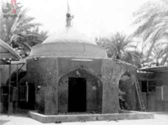 http://s2.picofile.com/file/7782080000/hazrat_abbas.jpg