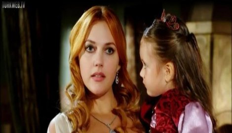 http://s2.picofile.com/file/7895936020/282540_meryem_uzerli_f.jpg