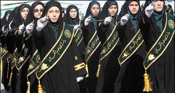 مطالب داغ: پلیس های زن در کشور های مختلف مطالب داغ: پلیس های زن در کشور های مختلف