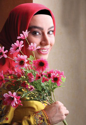 http://s2.picofile.com/file/7983673759/208803_664.jpg