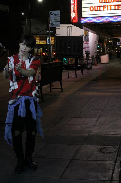 http://s2.picofile.com/file/8261119834/151014_elf_japan_update_5.jpg