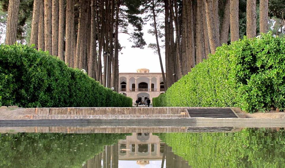 باغ عمارت اکبریه - بیرجند 