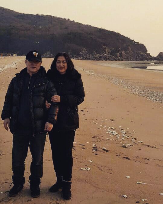 The parents of KHJ Thankful All the Fans by sakurahyunjoong instagram