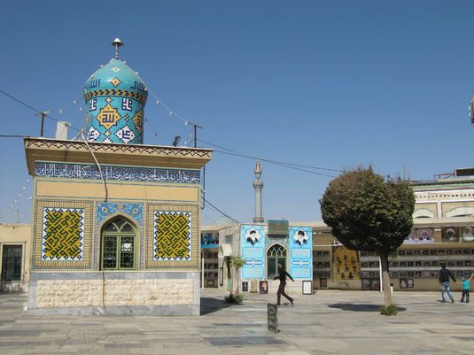 مقبره میرزای قمی