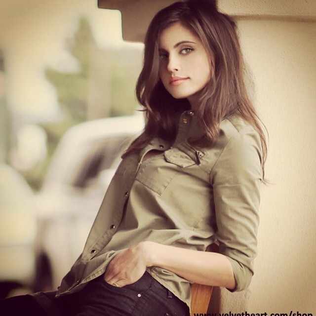 عکسها و بیوگرافی امرا سیلایدزیچ