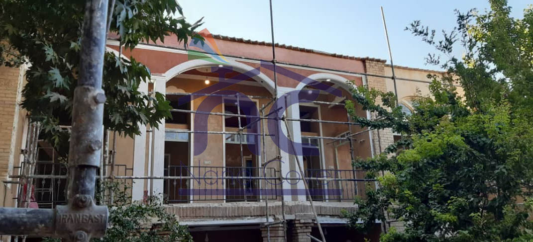 عایق نانویی بی رنگ روی کاهگل 