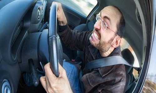 تخلفات رانندگی